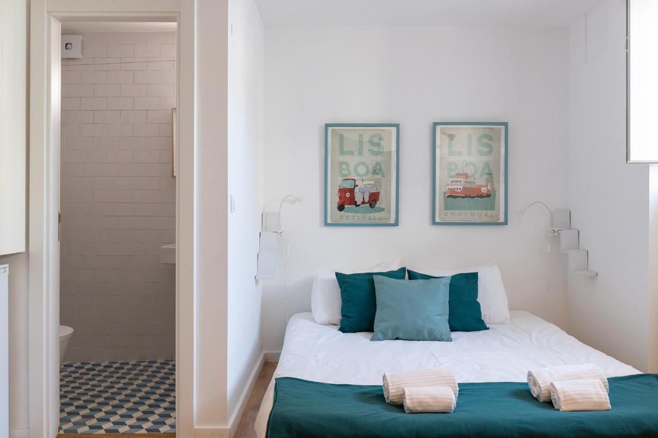 Classic Lisbon Homes: Bright & Central In Belem Exterior photo