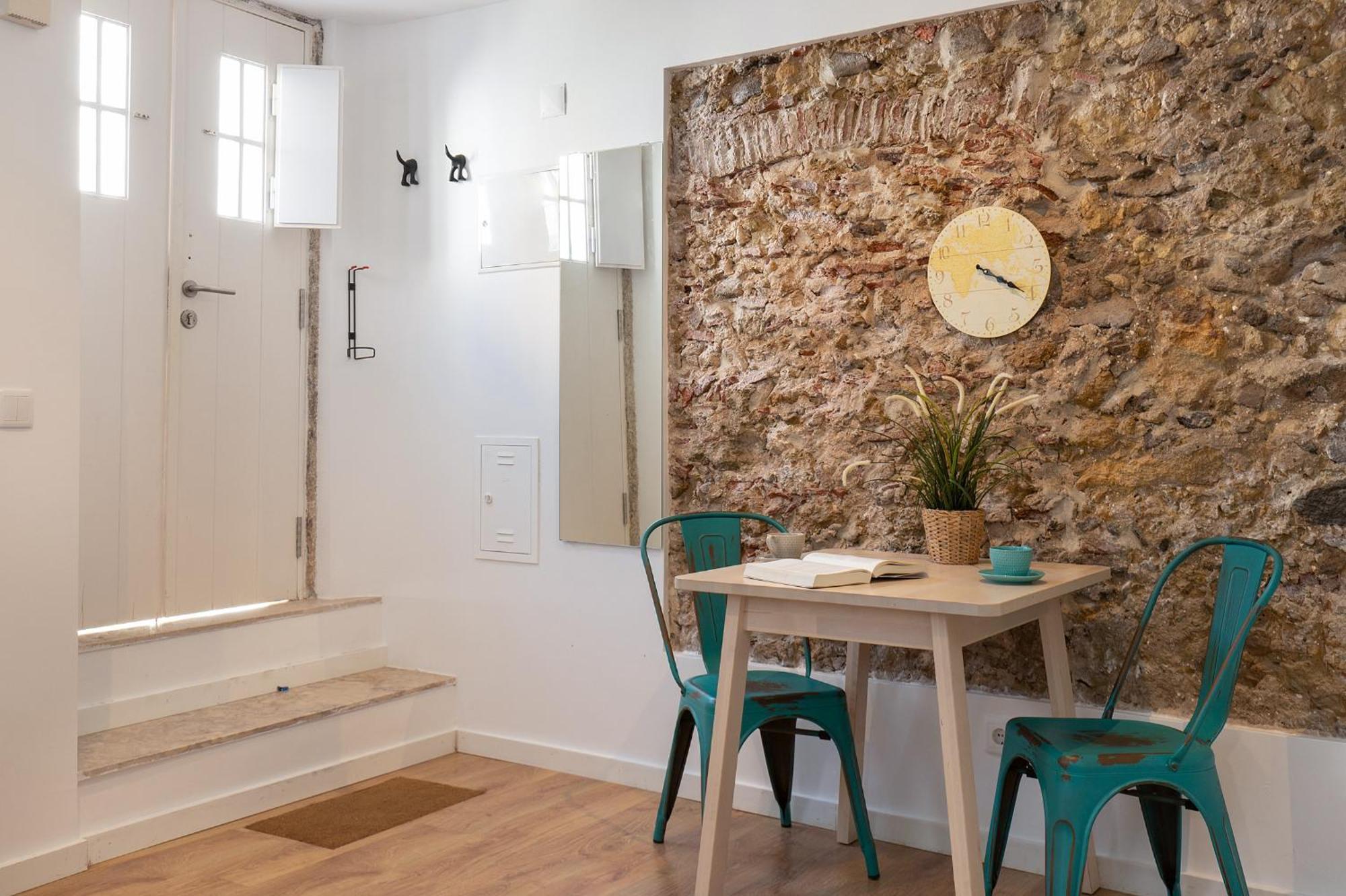Classic Lisbon Homes: Bright & Central In Belem Exterior photo